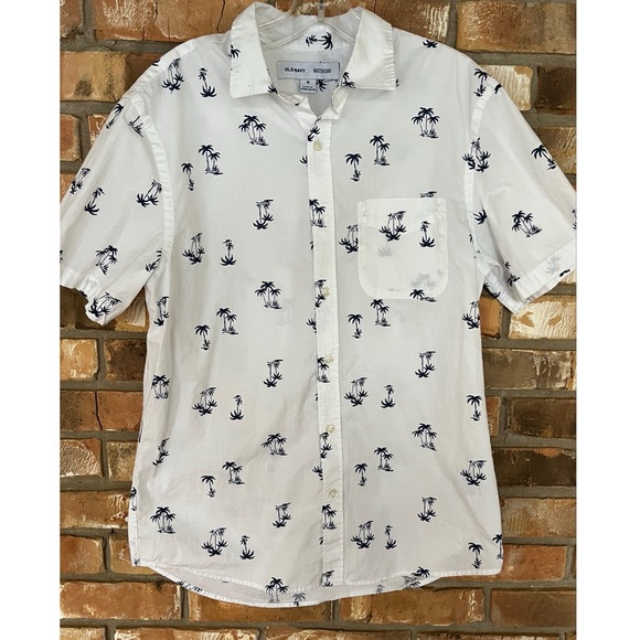 Old Navy Men’s Palm Tree Print Short Sleeve Button Down Shirt Size Medium - Picture 1 of 4